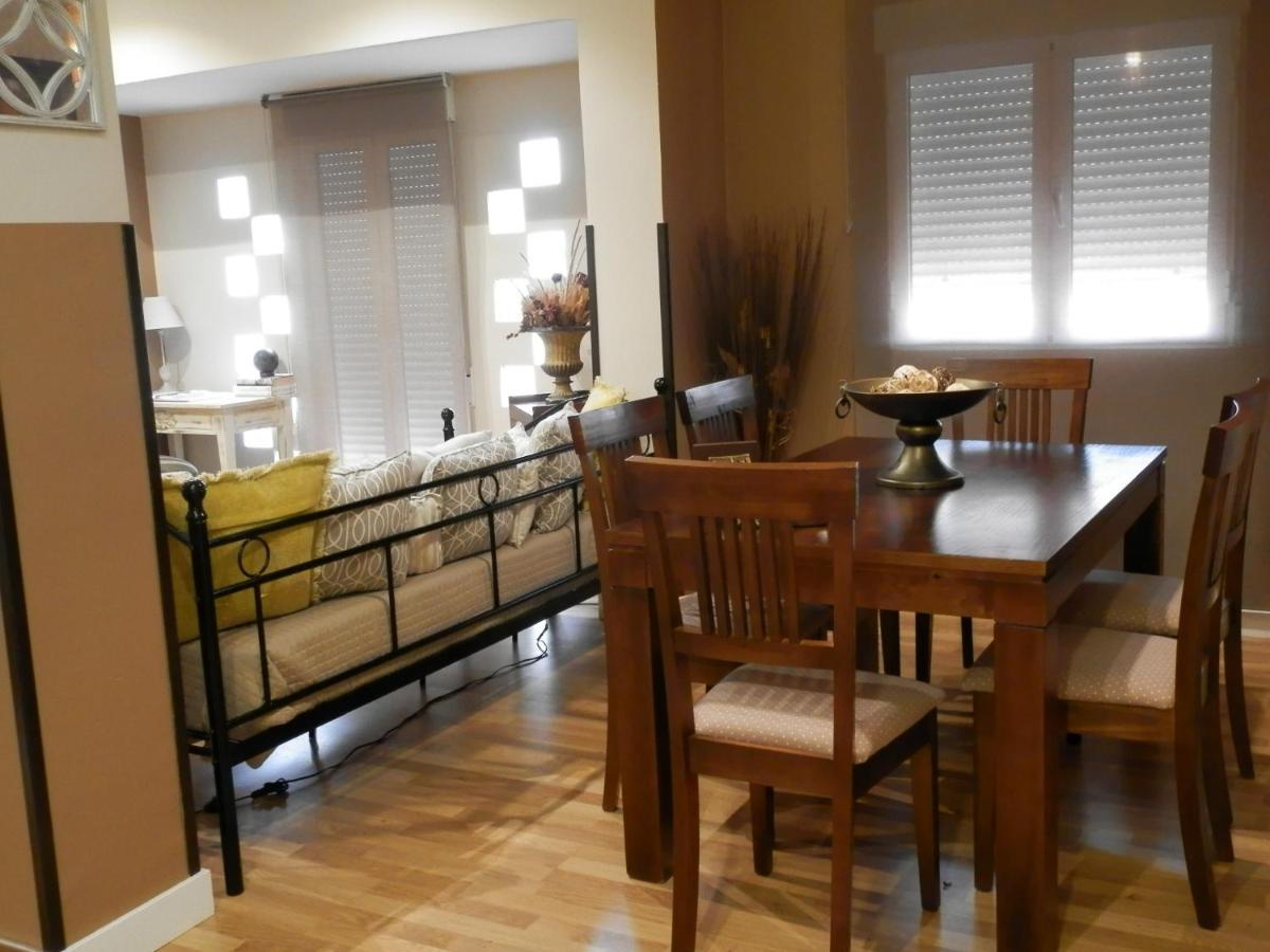Apartamentos Nundinae Mérida Exteriör bild